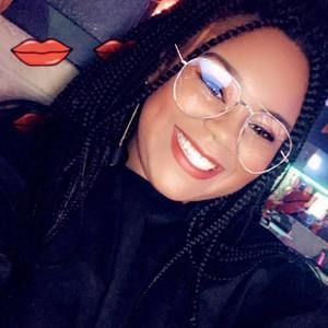 Meet your Posher, Kierra